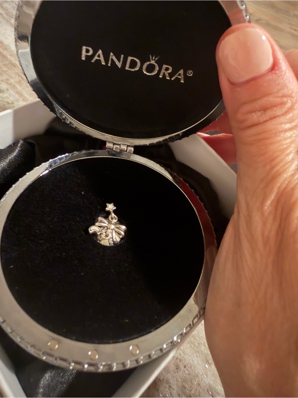Pandora  Charm - Silver and beige Christmas ornament and box